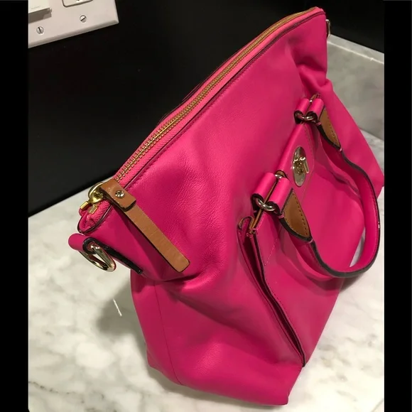 Hot Pink Kate Spade Bag w/Front Turn Lock Pocket - Picture 7 of 14